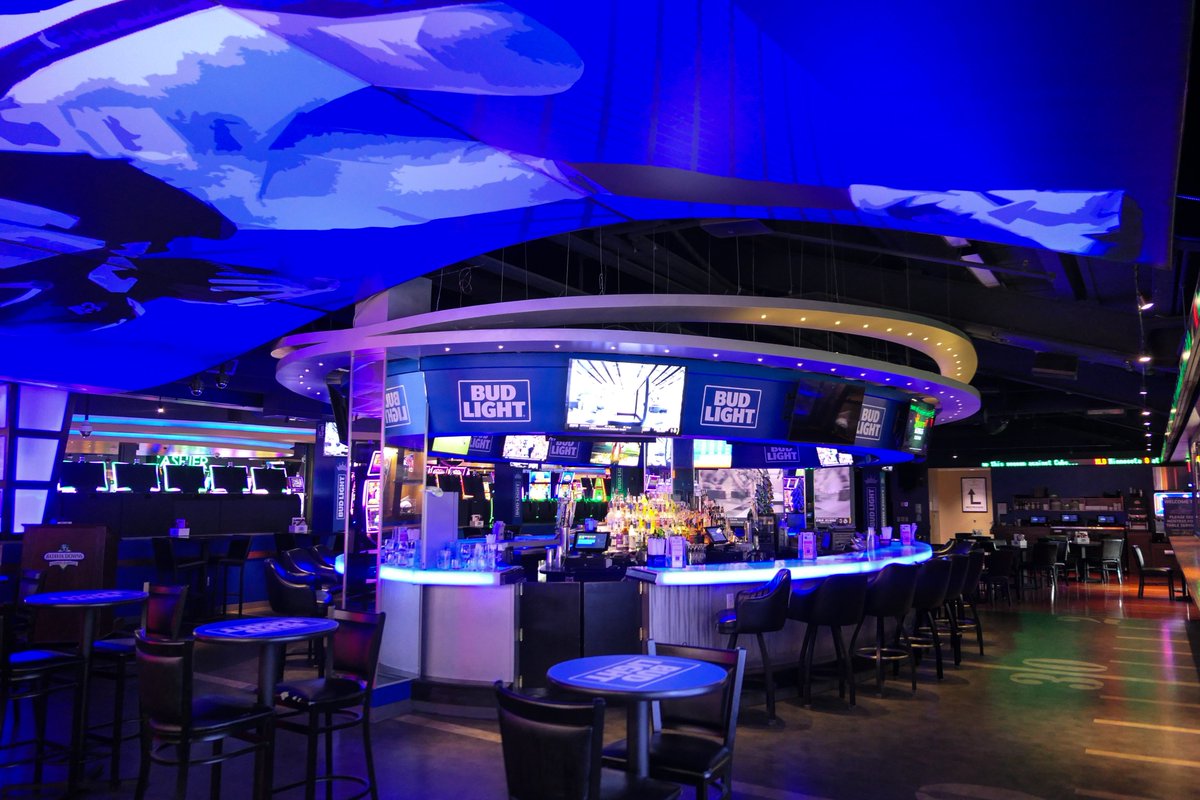 Club Bud Light at 34 Rush tweet media