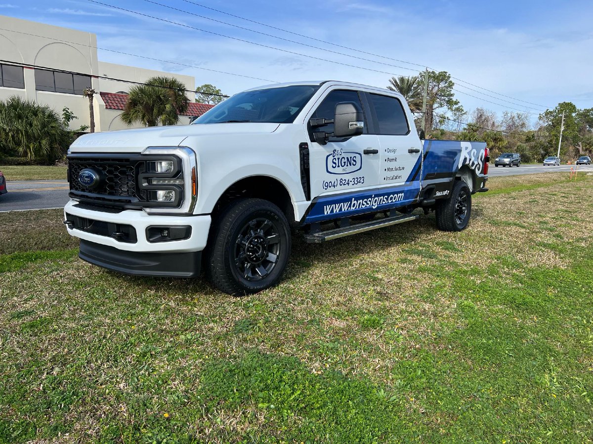 BSSigns1's tweet image. Make a bold statement with custom vinyl lettering from B&amp;amp;S Signs. Perfect for windows, vehicles, and more, our high-quality vinyl lettering is designed to catch the eye and last for years. Get your custom lettering today! #VinylLettering #CustomSigns #BSSigns