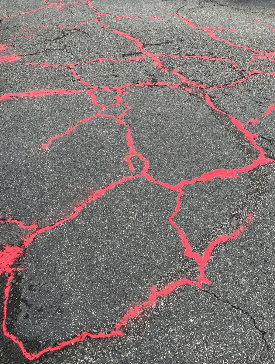 melissacapista's tweet image. Yesterday evening I had the pleasure of participating in a #RedSandProject with my local Dumfries, VA community, recognizing World Day Against Trafficking in Persons.

#Awareness is the first step toward prevention!🙏🏻💙 #SpeakUp #Freedom 
#EndHumanTrafficking