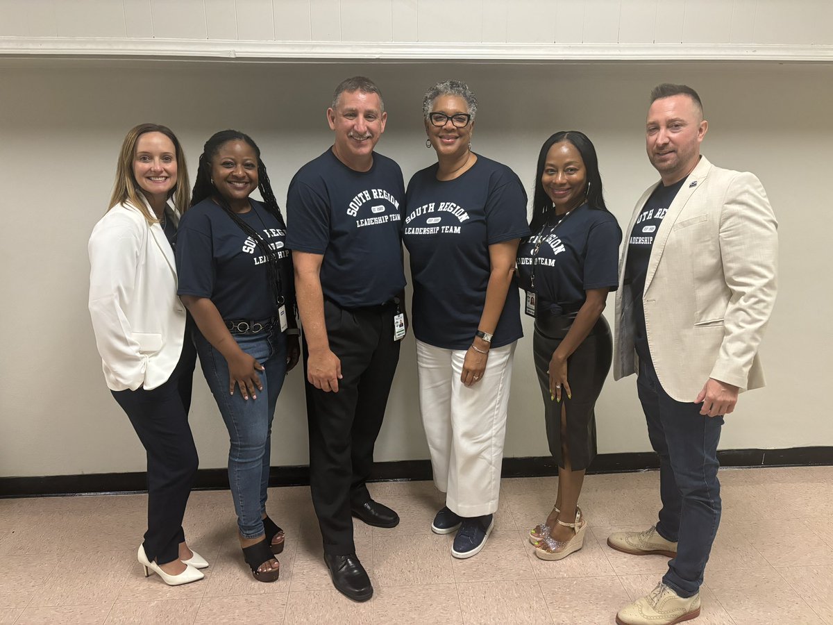 Alan Strauss (@alanstraussbcps) on Twitter photo The South Region leaders are ready for the start of the school year. Believe, Empower and Achieve: One Broward!!! <a href="/BCPS_South/">BCPS South Regional Office</a> <a href="/BCPS_DeputySupt/">BCPS_DeputySupt</a> <a href="/HowardHepburn/">Howard Hepburn</a> <a href="/browardschools/">Broward Schools</a> The South Region leaders are ready for the start of the school year. Believe, Empower and Achieve: One Broward!!! <a href="/BCPS_South/">BCPS South Regional Office</a> <a href="/BCPS_DeputySupt/">BCPS_DeputySupt</a> <a href="/HowardHepburn/">Howard Hepburn</a> <a href="/browardschools/">Broward Schools</a>