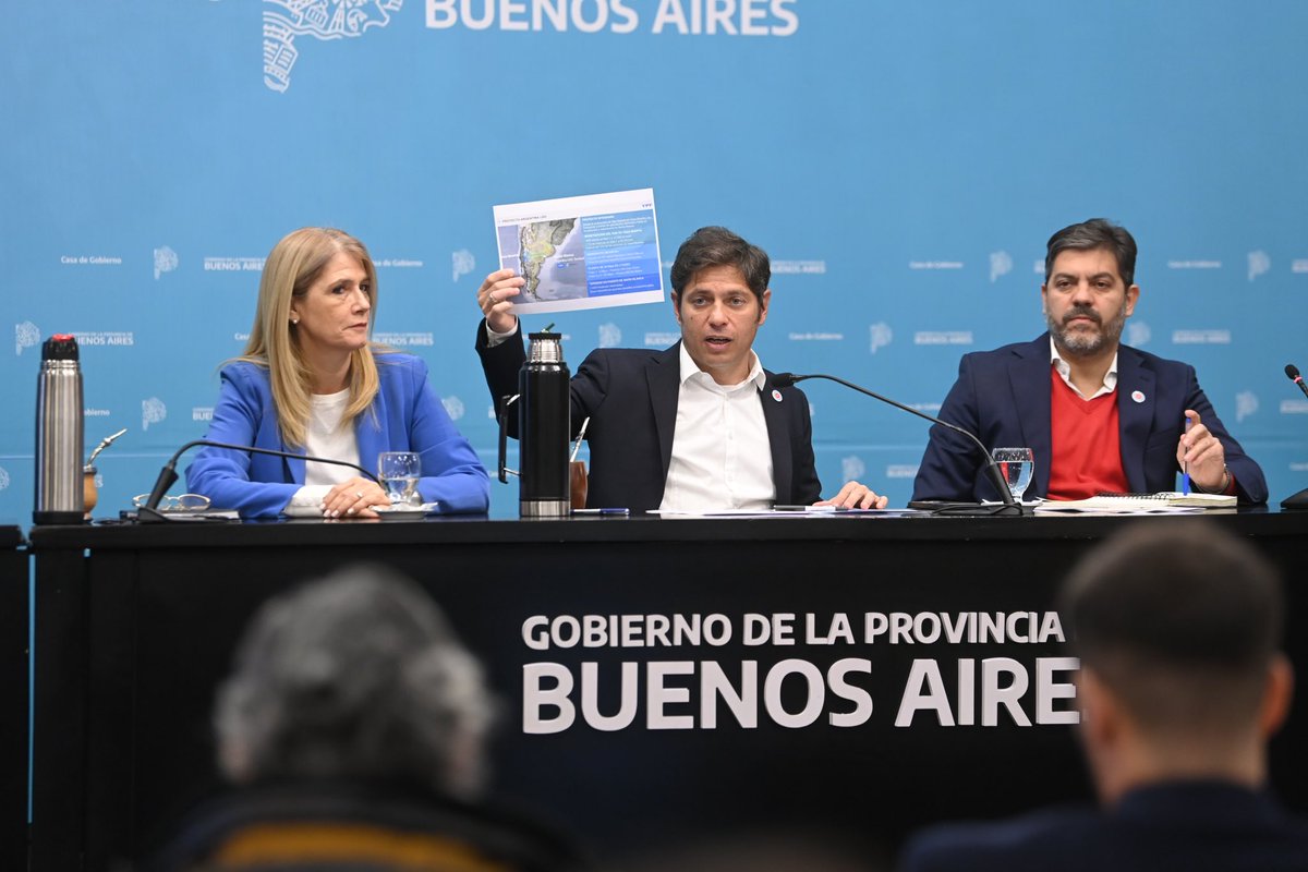 gabgodoybb's tweet photo. Como explicó el gobernador @Kicillofok, el RIGI no tiene nada que ver en esta decisión de YPF sobre la planta de GNL. La inversión ya accedía a esos beneficios con el régimen nacional. Lo que si está claro es la definición politica de Javier Milei de que no se haga en Bahía Blanca por motivos ideológicos y no técnicos.