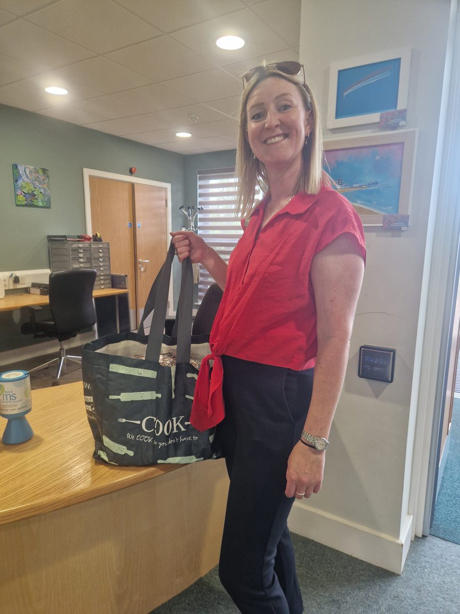 Thank you to Vanessa from Lily's Social Kitchen CIC who kindly donated some incredible cakes to our Coffee Morning that took place on Saturday! Absolutely delicious 🍰