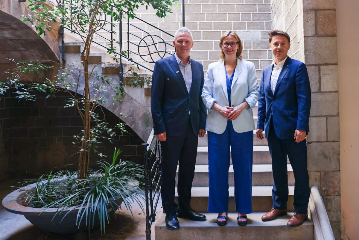 Catalan Gov. United States and Canada tweet media