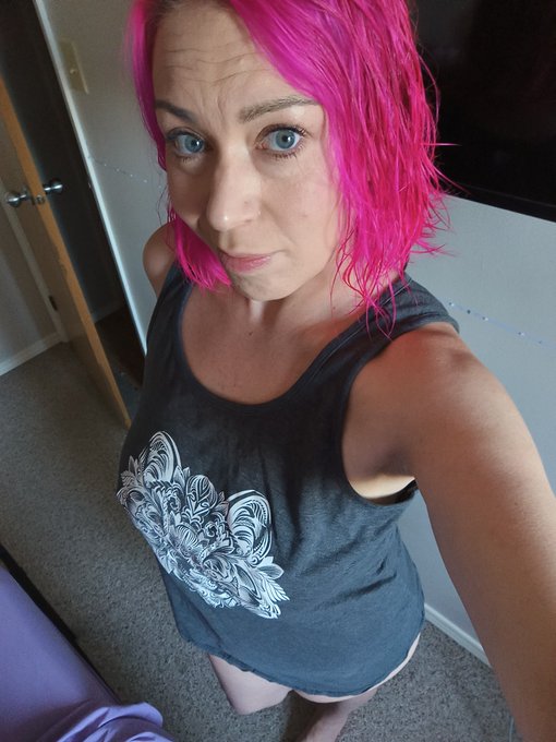 Deep breaths. It's gonna be ok, right? RIGHT? 😭😔 https://t.co/ParukrhnEU<a href="/tag/horny"class="tags"><span>#horny</span></a><a href="/tag/nsfw"class="tags"><span>#nsfw</span></a>