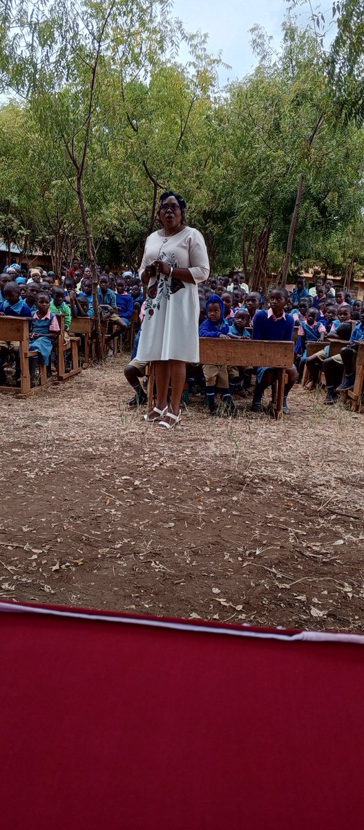 KKithetu's tweet photo. A-Star Initiative is pleased to have been awarded a generous grant of Kshs.100,000 from the Safaricom Foundation's Ndoto Zetu program.

This funding has enabled us to donate assorted text books to Turima Primary School in Tharaka, Tharaka Nithi County on Tuesday, July 30th. https://t.co/uZEj4yNDqO