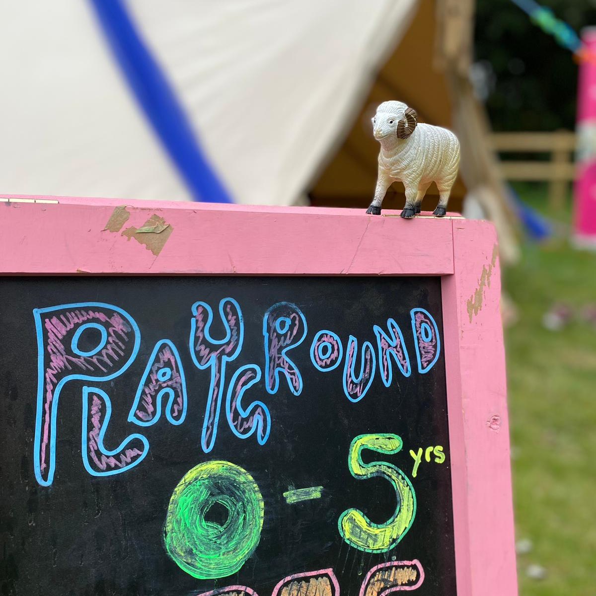 PlaygroundKent tweet media