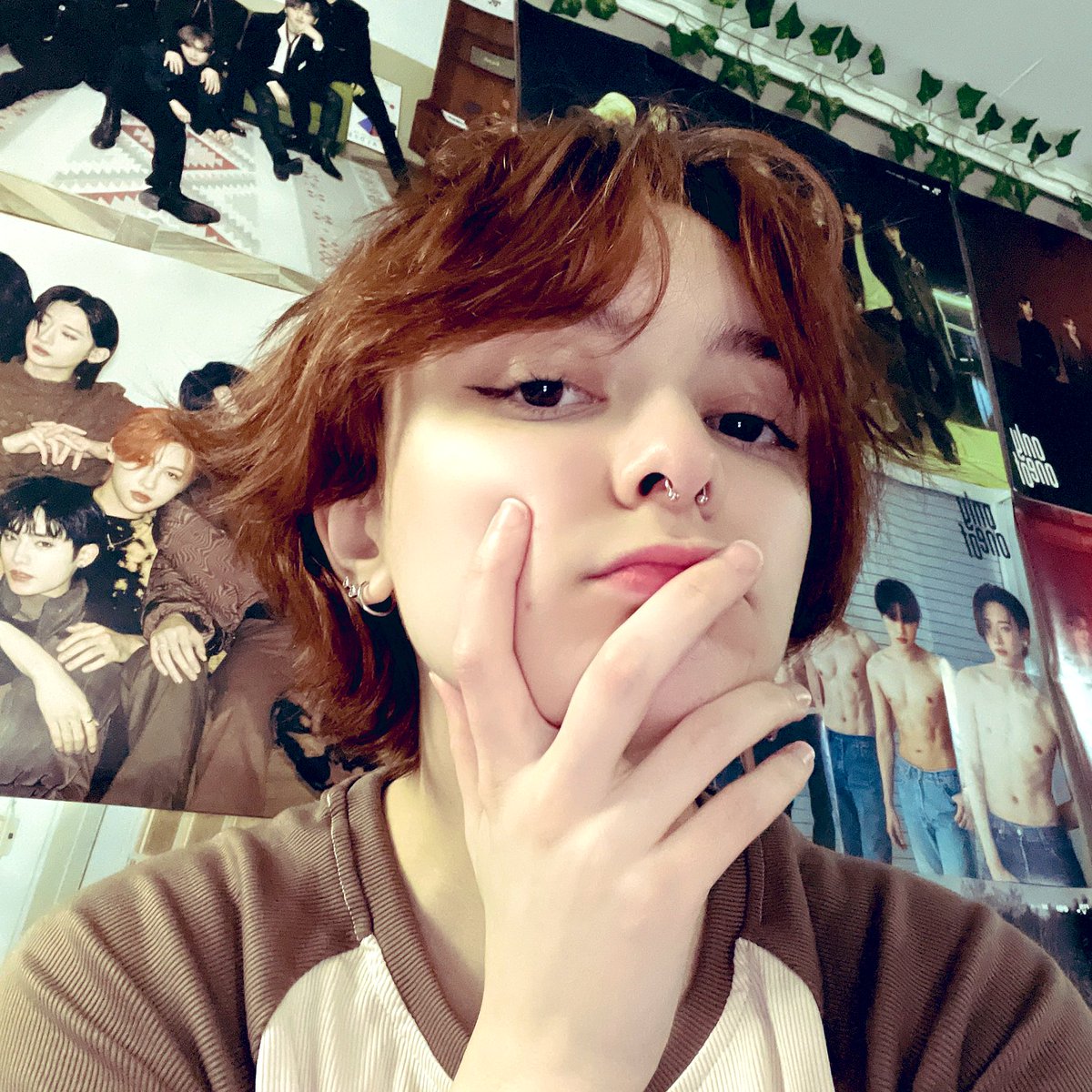 emokingjunji's tweet photo. When you and your bf
have the same hair ๐๐ซถ๐ป
ใ#OOOSelcaDay #OOOSD #OnlyOneOf #LyOnselcaday #onlyoneofselcaday #LyOn @onlyoneofmember ใ https://t.co/YaVaYhq6WR