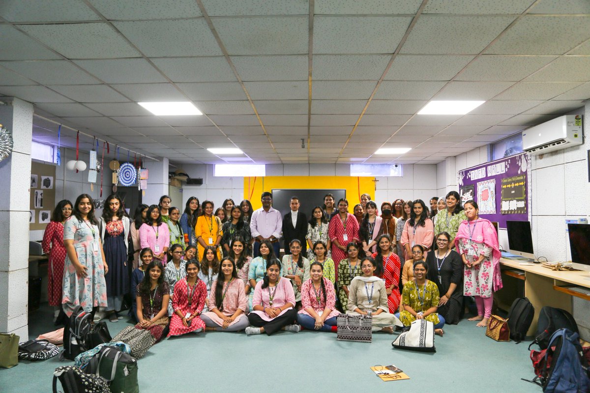 The Pioneer South (@featurespioneer) on Twitter photo St. Francis College for Women invited The Pioneer Hyd's subeditor of features dept. to visit for a guest series. <a href="/SinhaTejal/">TejalSinha</a> St. Francis College for Women invited The Pioneer Hyd's subeditor of features dept. to visit for a guest series. <a href="/SinhaTejal/">TejalSinha</a>