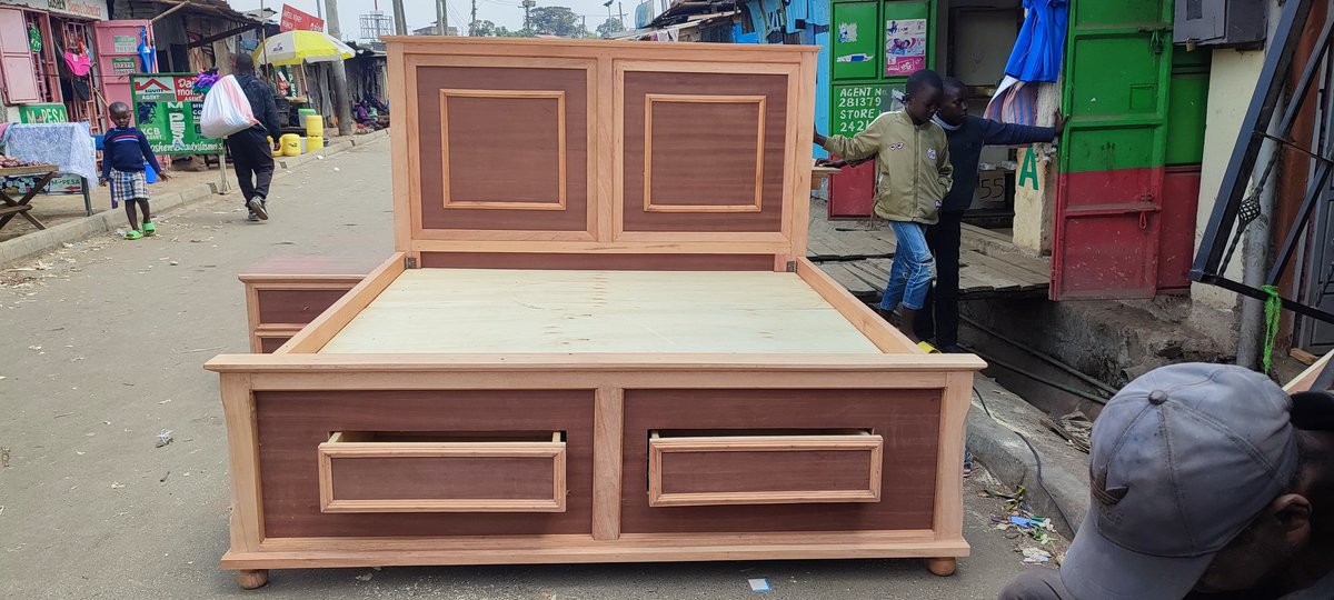 A beautiful 6 x 6 king's bed made in Mathare slums at Transformers carpentry workshop. We focus on livelihood and economic empowerment  among urban informal communities to ark a living. <a href="/NaomiAyot/">Naomi Ayot</a> <a href="/USAmbKenya/">Chargé d’Affaires Susan M. Burns</a> <a href="/MastercardFdn/">Mastercard Foundation</a> <a href="/AbsaKenya/">Absa Bank Kenya</a> <a href="/jack/">jack</a> <a href="/StateHouseKenya/">State House Kenya</a> <a href="/WilliamsRuto/">William Samoei Ruto, PhD</a>