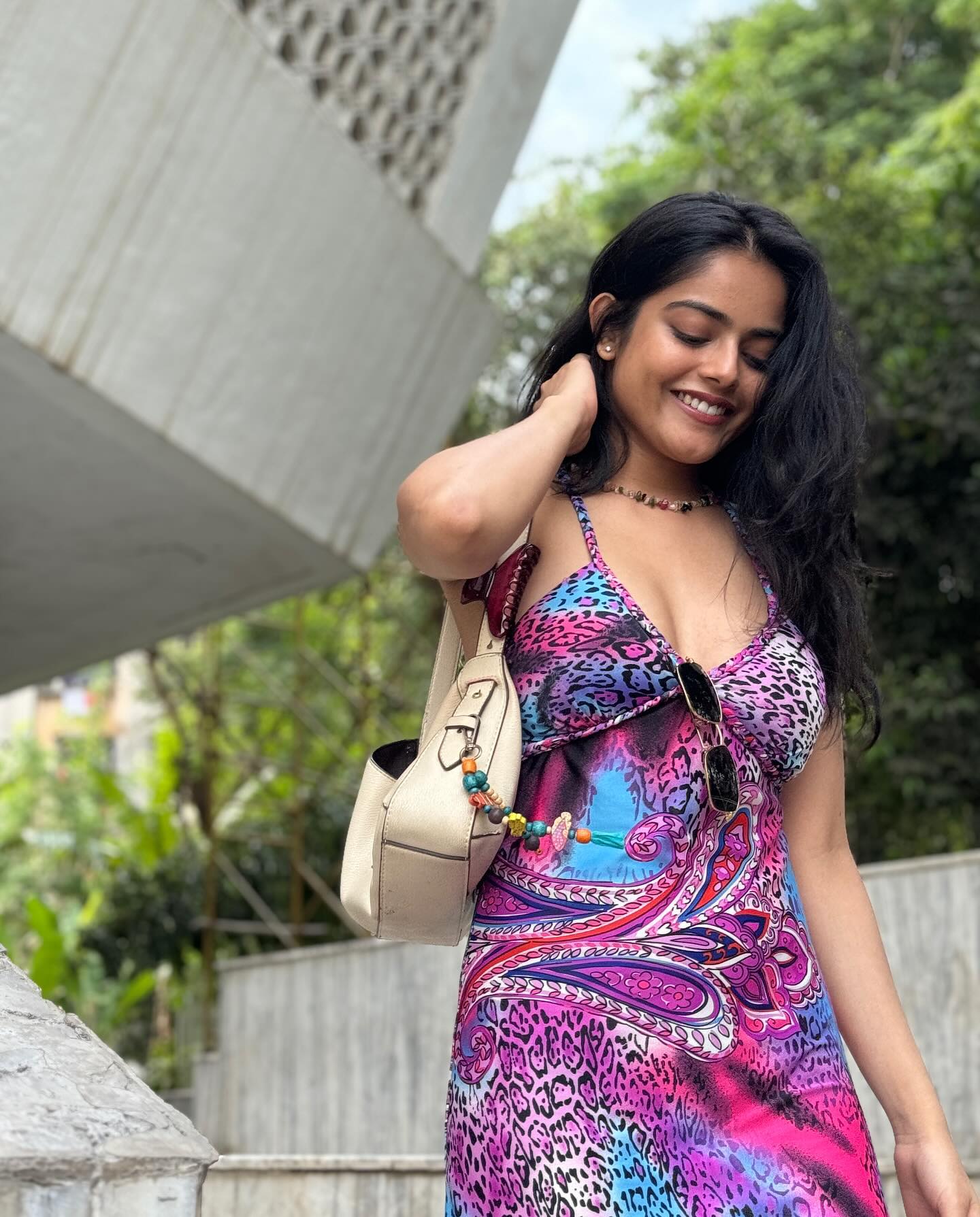 GT0z7u7a4AAD_Sr?format=jpg&name=large