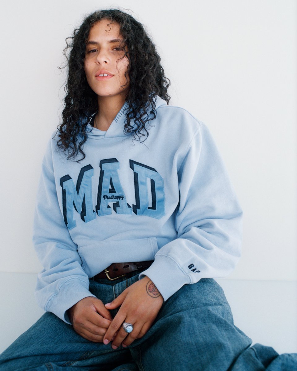 PeimanRaf's tweet image. madhappy &amp;amp; gap - available globally friday :) 

wwd.com/fashion-news/s…