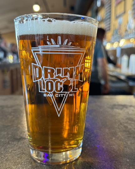 TriCityBrewing's tweet photo. Join us at Tri City Brewing for Beer Club Night
๐๏ธ Tuesday, August 6
Cheers to community and craft beer! ๐ป
#beerclub #communitybrews https://t.co/iiCi2WWbc2