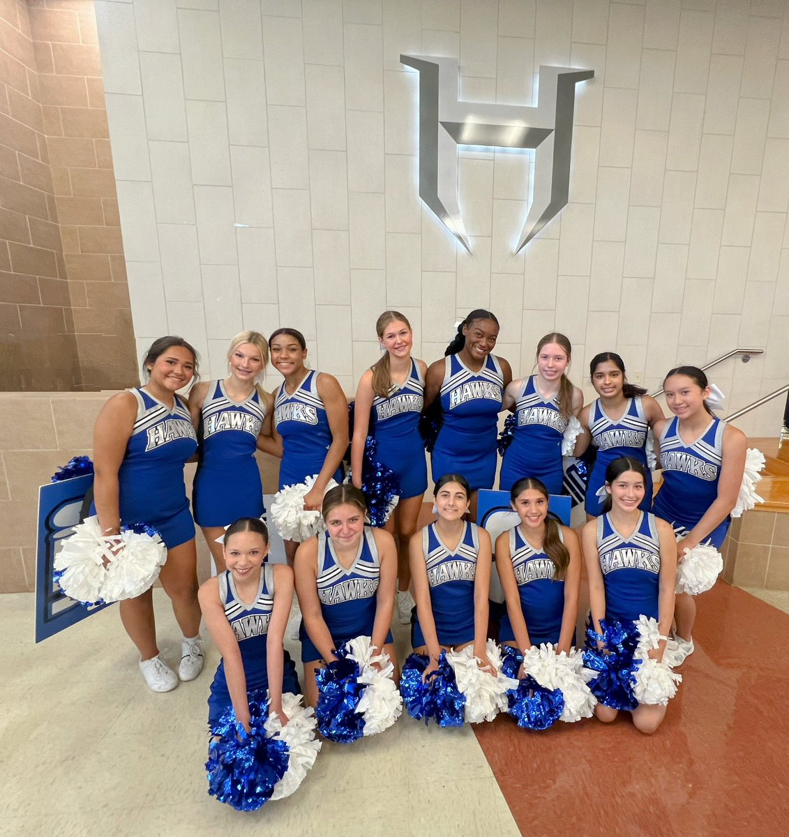 Wernekea's tweet photo. Thank you to our amazing students leading and presenting in our general sessions today at H9! You all are amazing!!!

💙🖤💙🖤💙🖤💙🖤💙🖤💙🖤💙 https://t.co/LIKppUrVj1