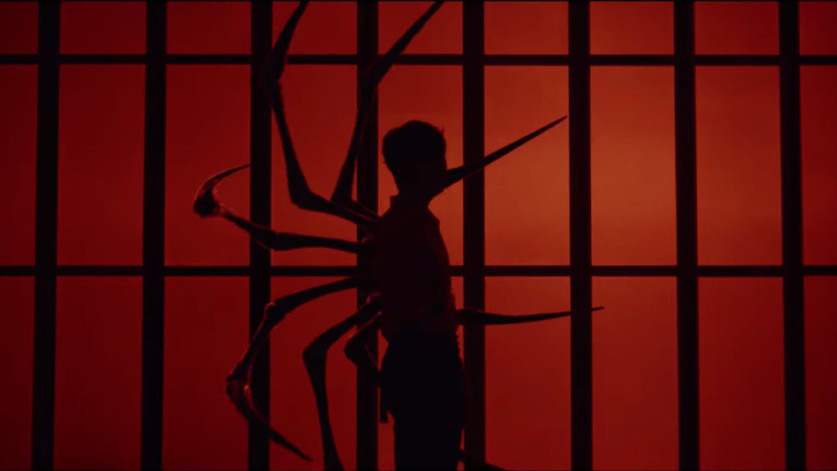 jiwoongiez's tweet image. ITS LIKE THESE SCENES ARE STRAIGHT FROM A HORROR MOVIE