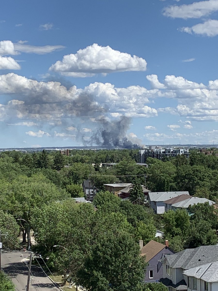 AllAccessEnt's tweet image. What’s on fire? #yeg 2:40pm