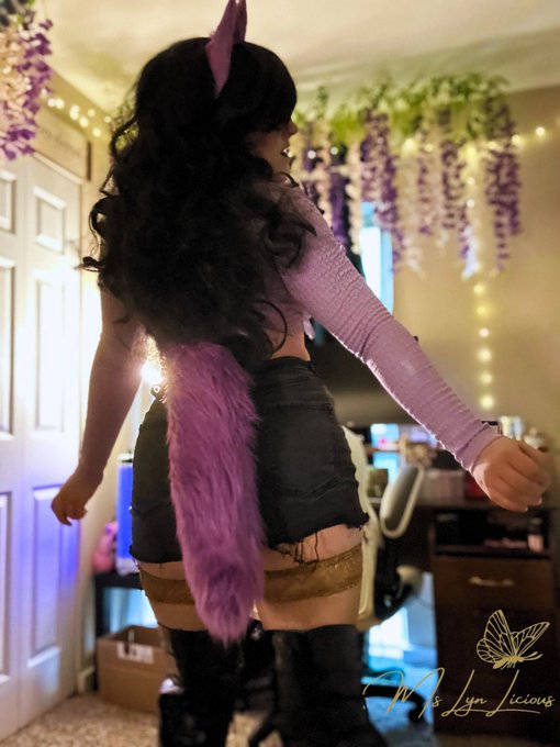 ✨Remember that you are a wolf, and you can not be caged.🐺💜✨ Collar and ears are from @ToF_Toys for 10%<a href="/tag/cosplay"class="tags"><span>#cosplay</span></a><a href="/tag/pretty"class="tags"><span>#pretty</span></a><a href="/tag/tail"class="tags"><span>#tail</span></a><a href="/tag/fantasy"class="tags"><span>#fantasy</span></a><a href="/tag/tails"class="tags"><span>#tails</span></a><a href="/tag/roleplayer"class="tags"><span>#roleplayer</span></a>