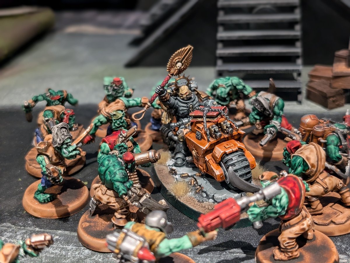 JohnNejady's tweet photo. After over a year hiatus, back on my rolley dicey pew pew bullsh*t 😂 #warhammer #warham https://t.co/5k4j9sYkBI