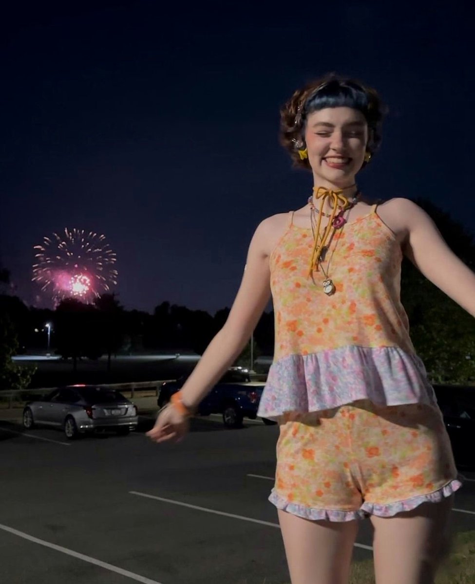 karma.♡ˎˊ˗ : Me paso por aquí para avisar de que estaré unos días con mi marinovio y estaré algo ausente, sobre todo por las tardes.

Mañana si que sí vengo y respondo lo que debo. Buenas noches!!