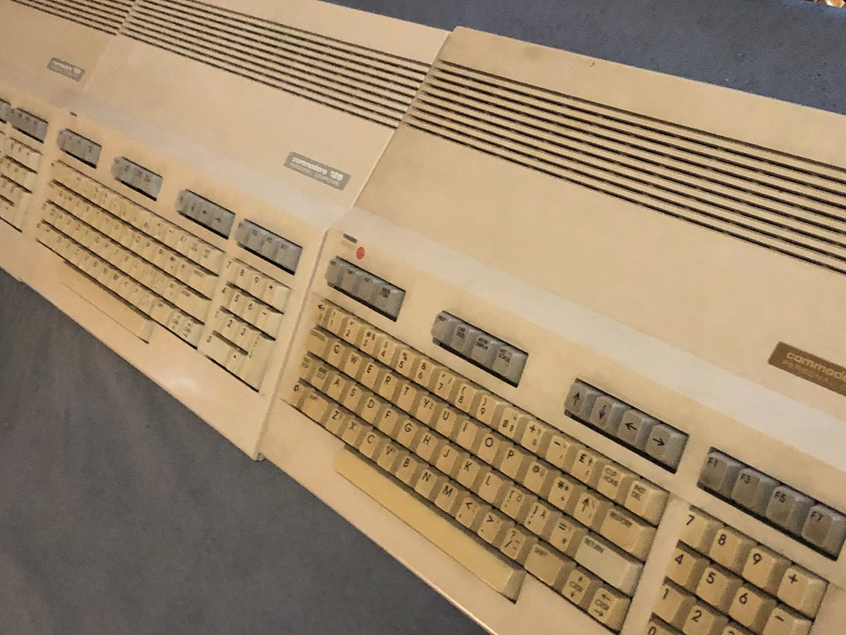 #RetroComputing Meetup <a href="/cbase/">c-base e.V.</a>
Freitag, 02.08. ab 19 Uhr
in der c-base, Rungestraße 20, 10179 Berlin

Offener #VintageComputing Stammtisch

Bei einem Getränk reden wir über Themen von #Zuse bis #Amiga, egal ob #Atari, #Commodore, #Apple oder #PDP8-#PDP11 - Hauptsache alte Rechner