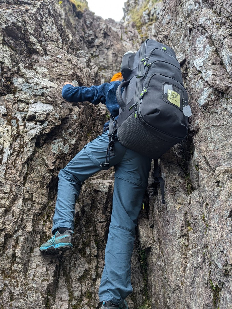 Yesterday my daughter Lili traversed the Aonach Eagach ridge with her bagpipes to raise money for new uniforms for the Elgin and District Pipe Band. Please help if you can spare a pound or two. <a href="/fusiongigbags/">Fusion Bags</a> justgiving.com/crowdfunding/n…