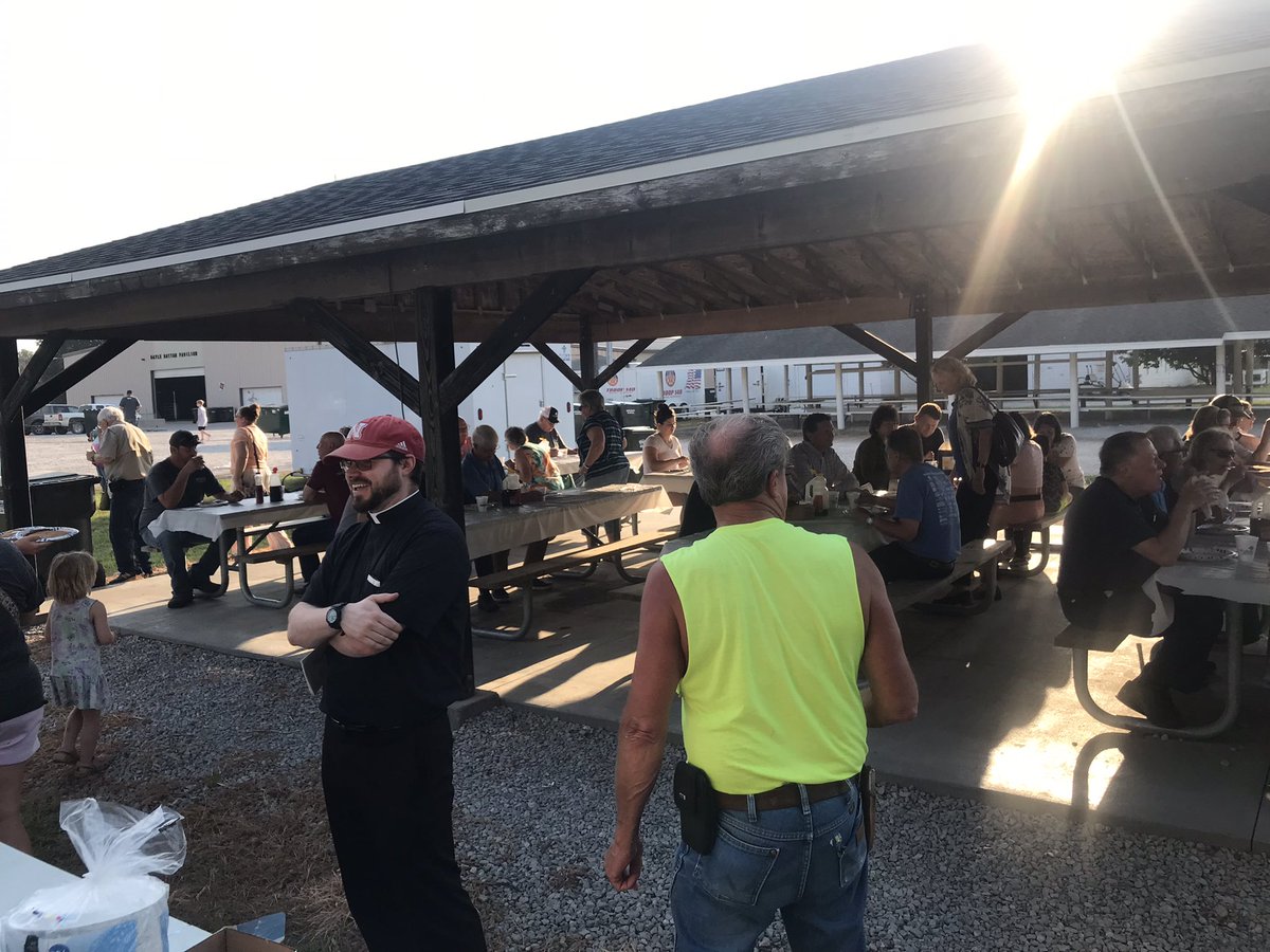 What a great turnout for our Pancake Breakfast this morning at the Saunders County Fair! Thank you to those who ate pancakes to support the youth in our community!! Shout out to <a href="/SmithfieldFoods/">Smithfield Foods</a> for your generous donation of the sausages! #Delicious #KidsNeedKiwanis