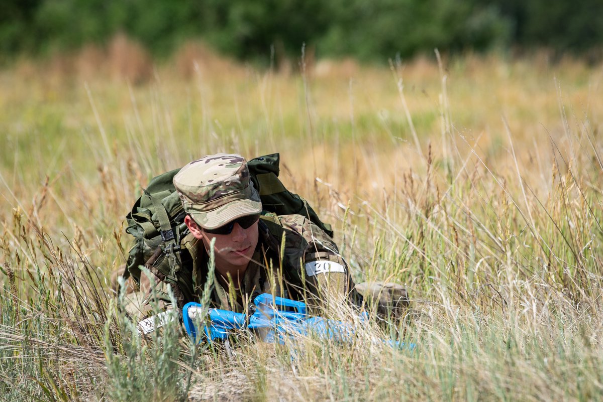 af_academy's tweet image. Cadets and midshipmen from all service academies plus ROTC detachments interested in @SpaceForceDoD careers established connections and experienced joint operations during the Azimuth summer program.📡

Learn more: usafa.edu/Azimuth

#Azimuth #SpaceForce #USAFA #FutureFight