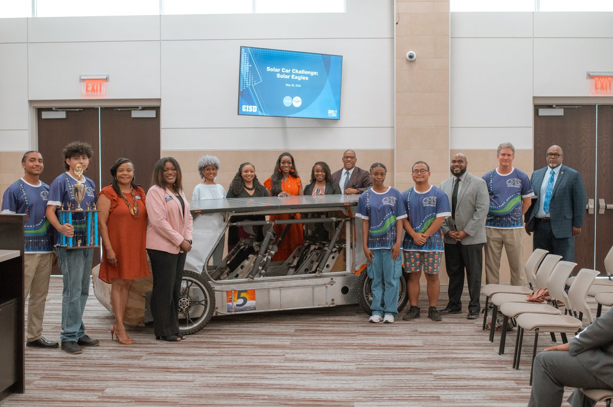 CrowleyISD's tweet photo. The Crowley High School Solar Eagles were recognized during the CISD School Board meeting Tuesday. Trustees were blown away by the ingenuity of the group and their ability to overcome obstacles while earning a 3rd-place finish at Texas Motor Speedway. #CrowleyPrideUnified https://t.co/xS7N31okqY