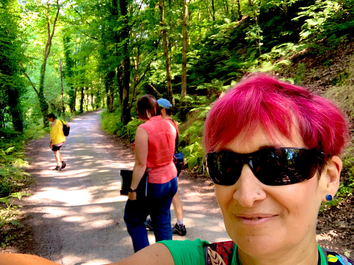 Fabulous little well-being walk today. The ladies got their heart rates up and enjoyed a good bit of laughter therapy. #doorstepwalks
<a href="/walk_derbyshire/">Walk Derbyshire</a> 
<a href="/DerbyshireMind/">Derbyshire Mind</a> 
<a href="/HWDerbyshire/">Healthwatch Derbyshire</a> 
<a href="/Glossop_Bureau/">The Bureau</a>