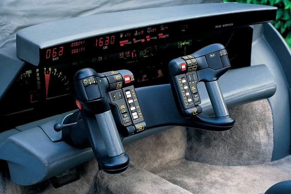 Computeristicly's tweet image. Oldsmobile Incas concept car (1986)

#cars #futuristic