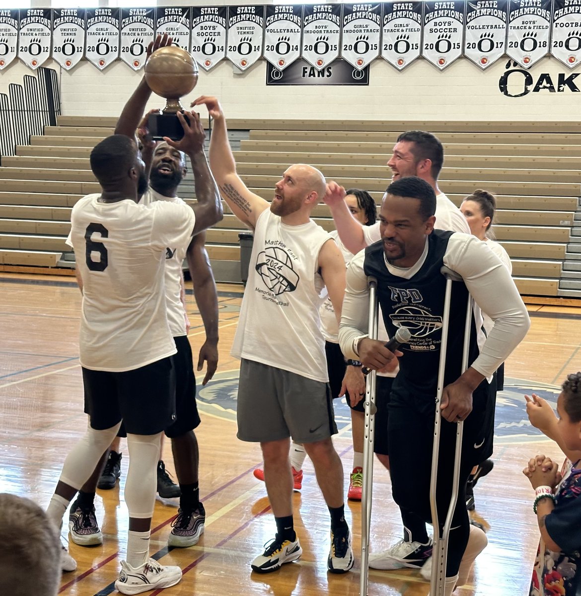 MarylandDJS's tweet image. Department of Juvenile Services employees recently participated in the 2024 #MatthewFast Memorial Interagency #BasketballTournament in Frederick, MD. The tournament featured teams from DJS, the Frederick Police Department, the Frederick... #TeamSports More-bit.ly/46Baxc0