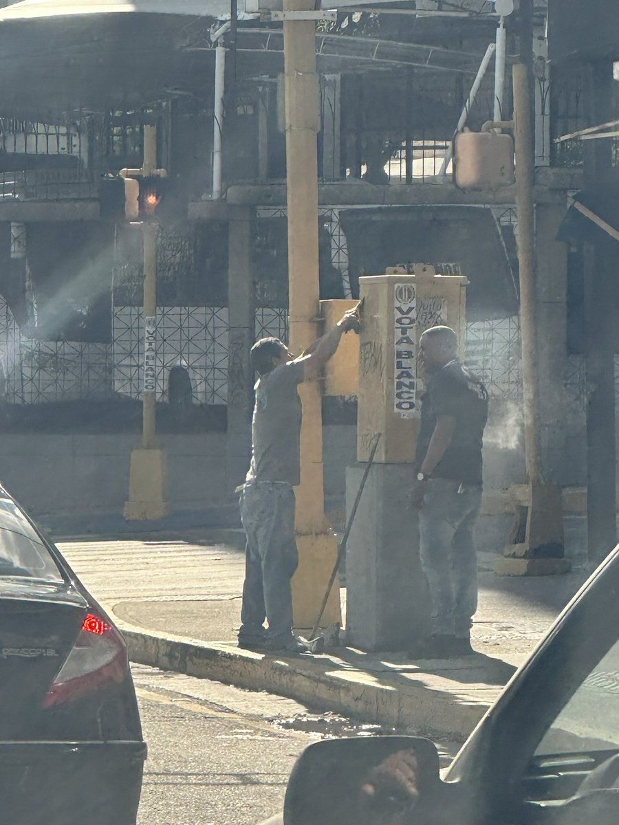 Trabajadores de Chacao 24/7 tweet media