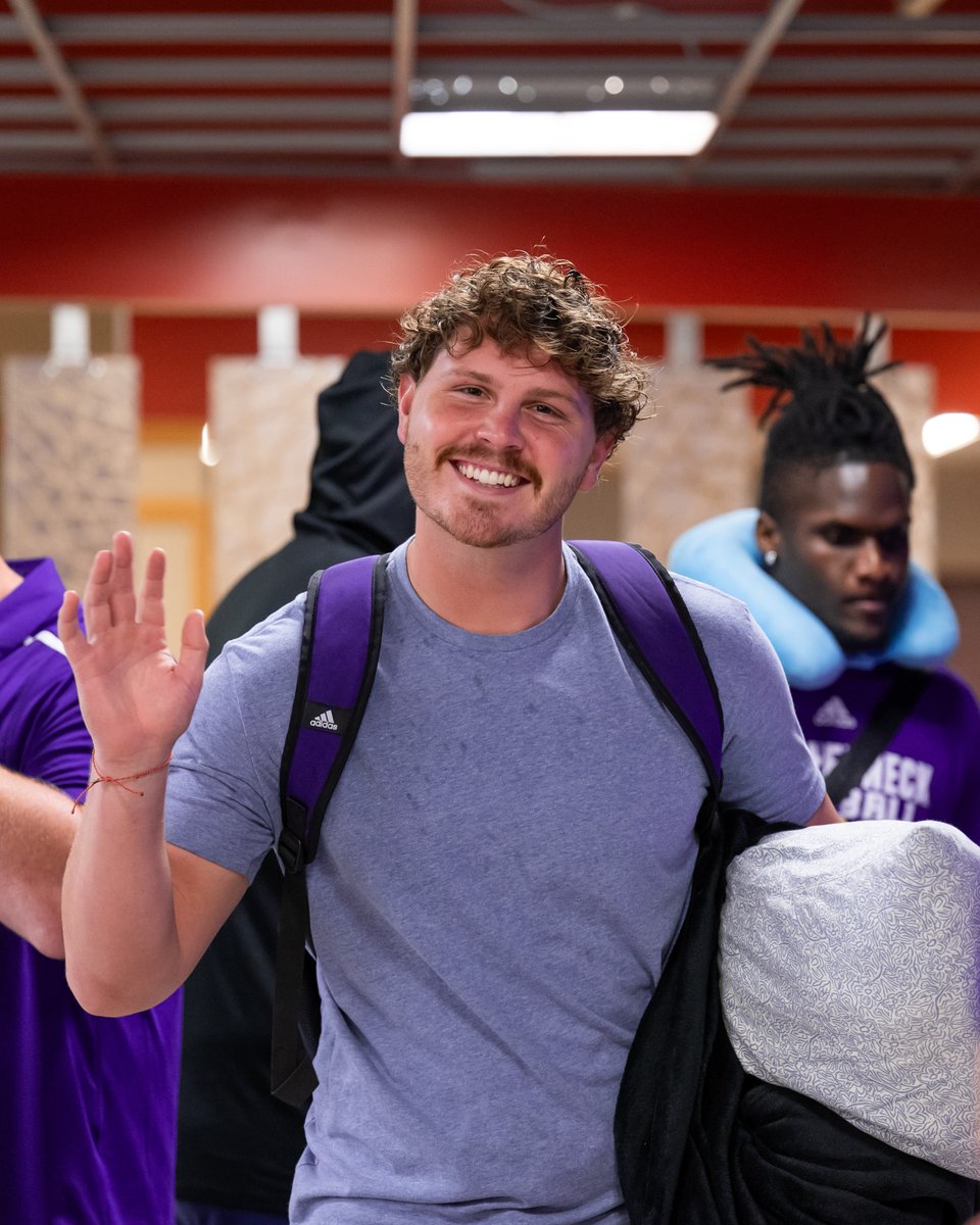 Move-in Day ✅

#GoNecks | #OneGoal | #ECI