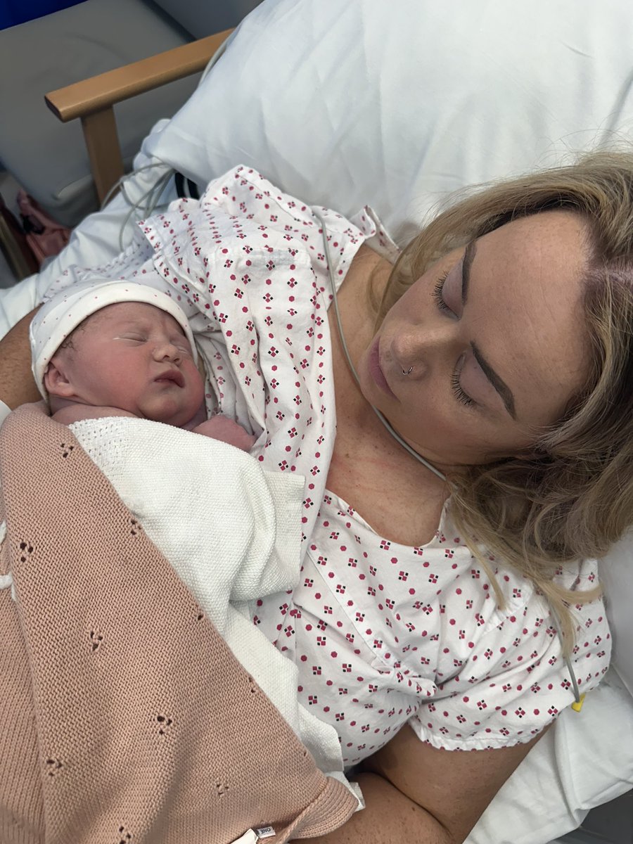 New addition to the Walker family

Marla Jane Walker born 12:48pm 31/7/24’
7lb 5oz 

Both doing well 👍🏼