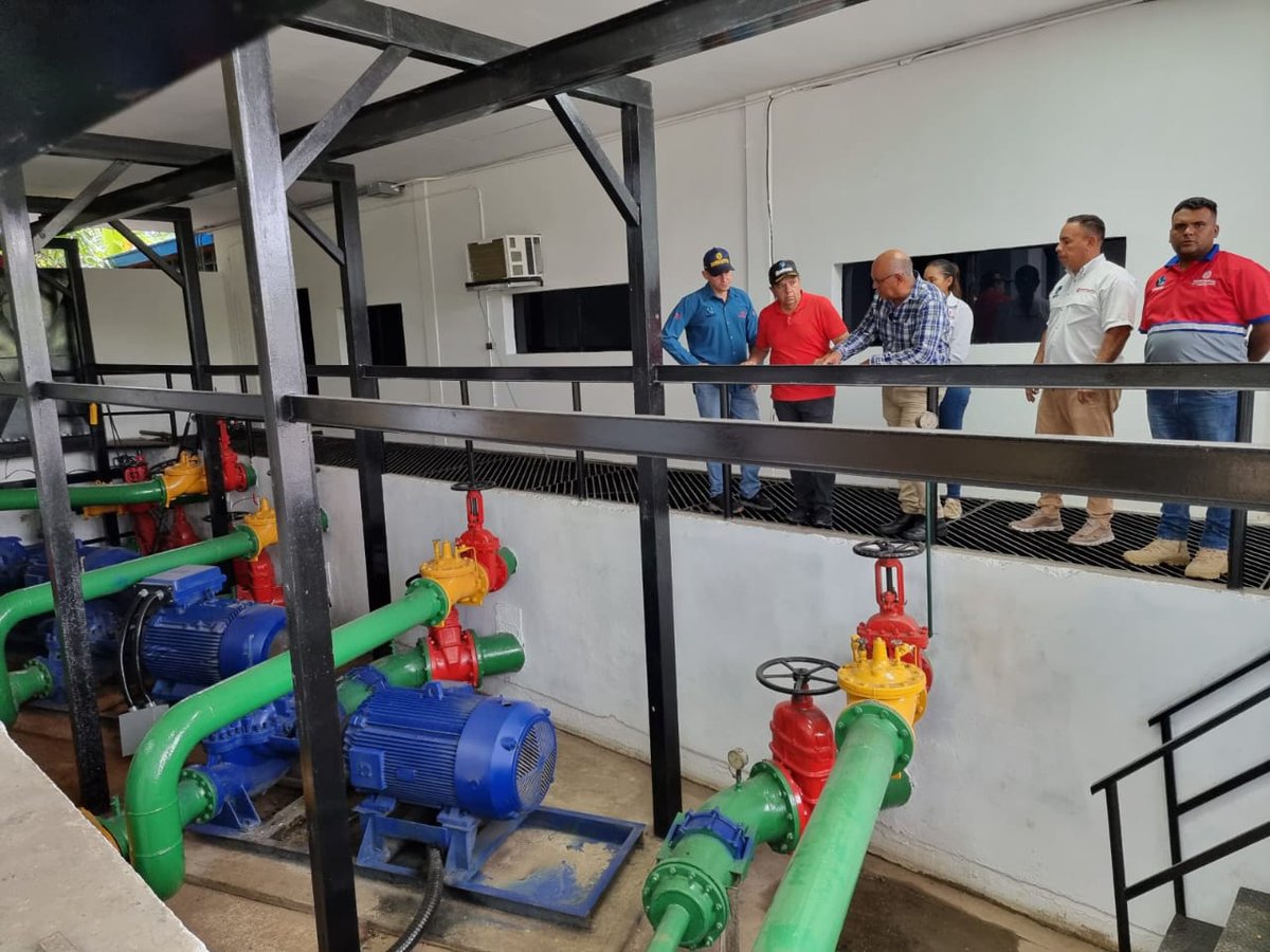 #Agua | En articulación con el Poder Popular, @hidrocapital2 activó la estación de bombeo de agua potable Güere Güere, que se abastece de tres pozo profundos, para optimizar el servicio prestado a siete mil habitantes de los sectores Las Marías, Güere Güere, El Indio etc.