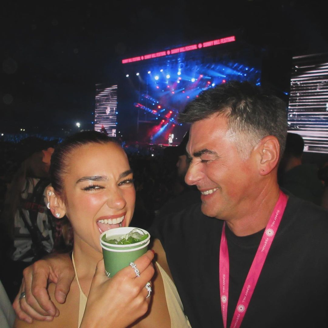 DUA LIPA tweet media