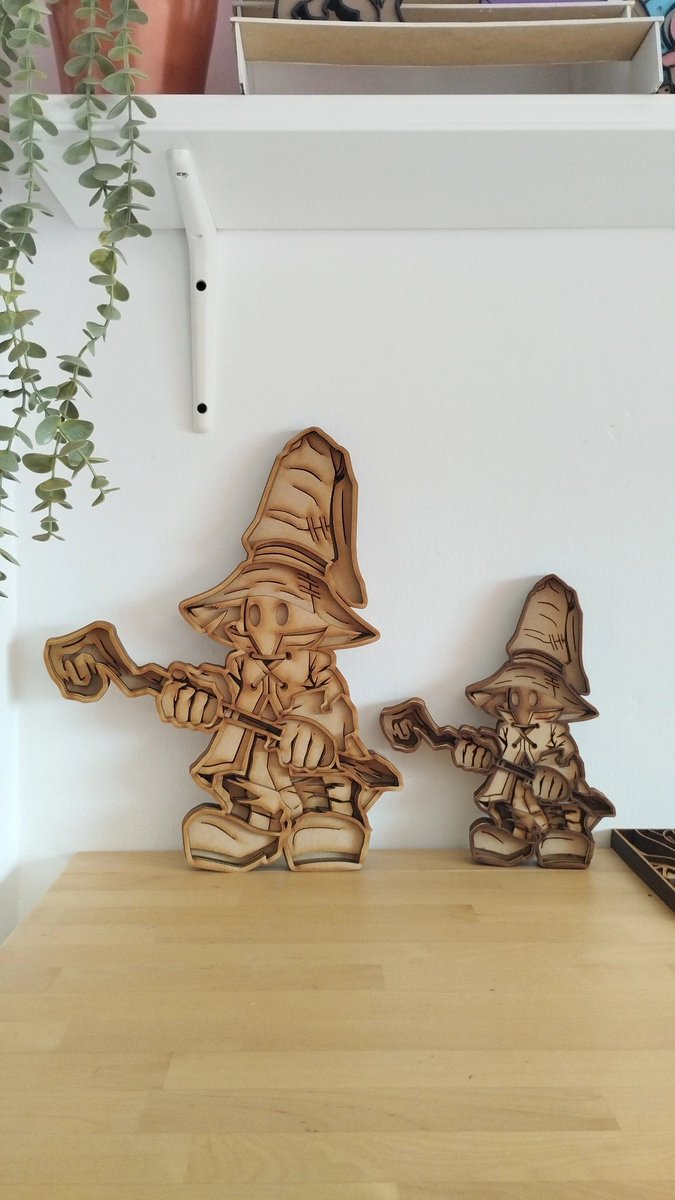 Peek A Wood 🌸Artesanía friki en madera🌸 tweet media