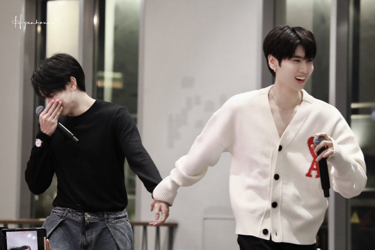 𝘾𝙖𝙛𝙛𝙚𝙞𝙣𝙚 🐰✨️🍀 tweet media