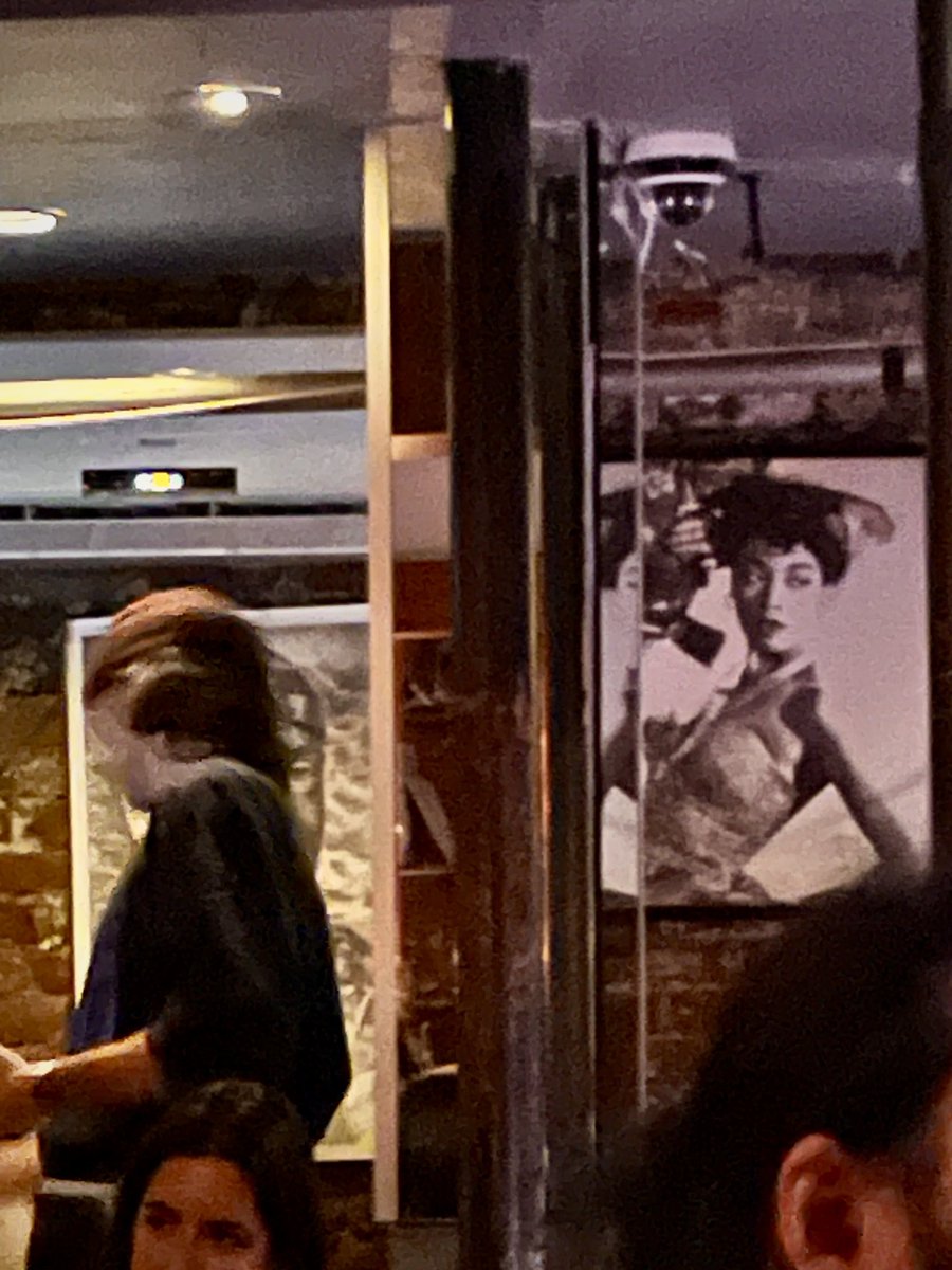 November522's tweet image. 뉴욕에서의 마지막 밤