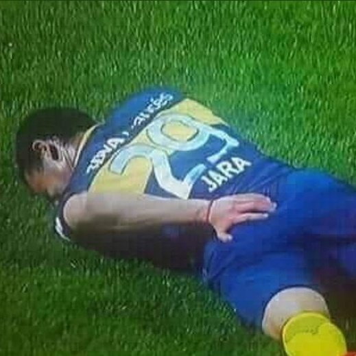 JAJAJAJAJAJ Ni asumió Gallardo y ya me saltaron como diez tweets de bosteros llorando, ya están así los muchachos 🤏🏻🤏🏻🤏🏻