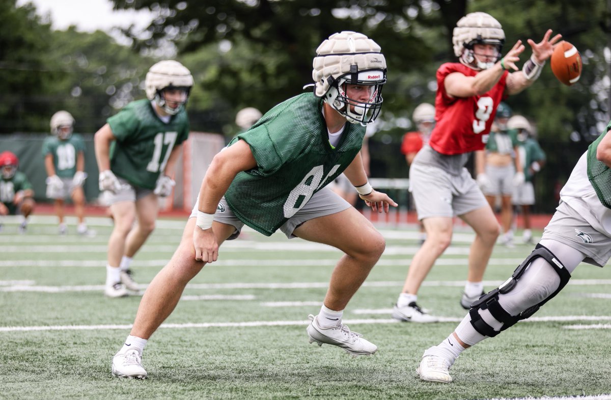Wagner_Football's tweet photo. Day 1️⃣ #LetsFly https://t.co/OJJrebO4JX