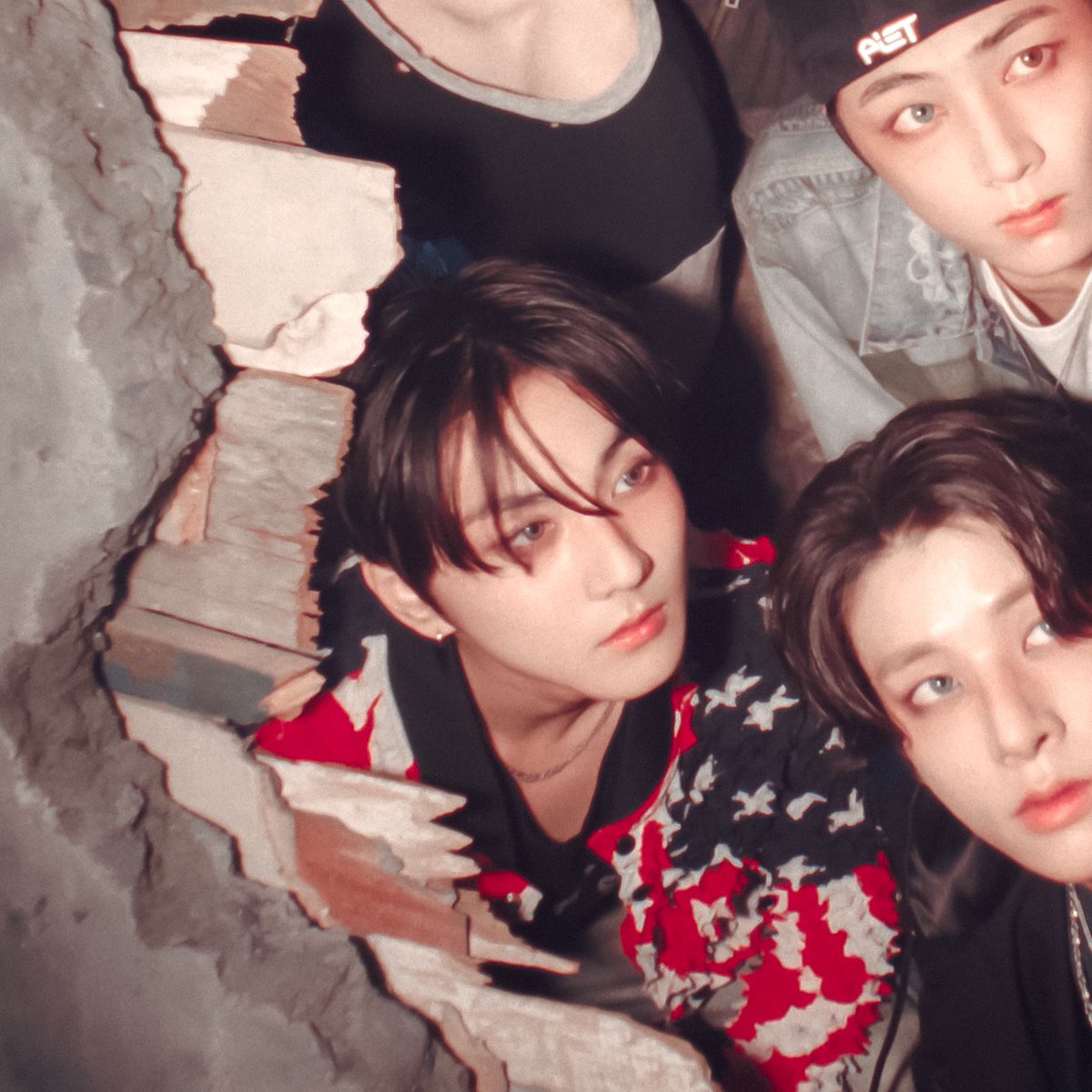 jungwonfeeds's tweet image. Brought The Heat Back #정원  #JUNGWON ❤️‍🔥