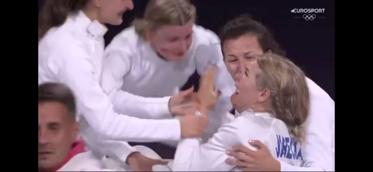 stillinflux tweet media