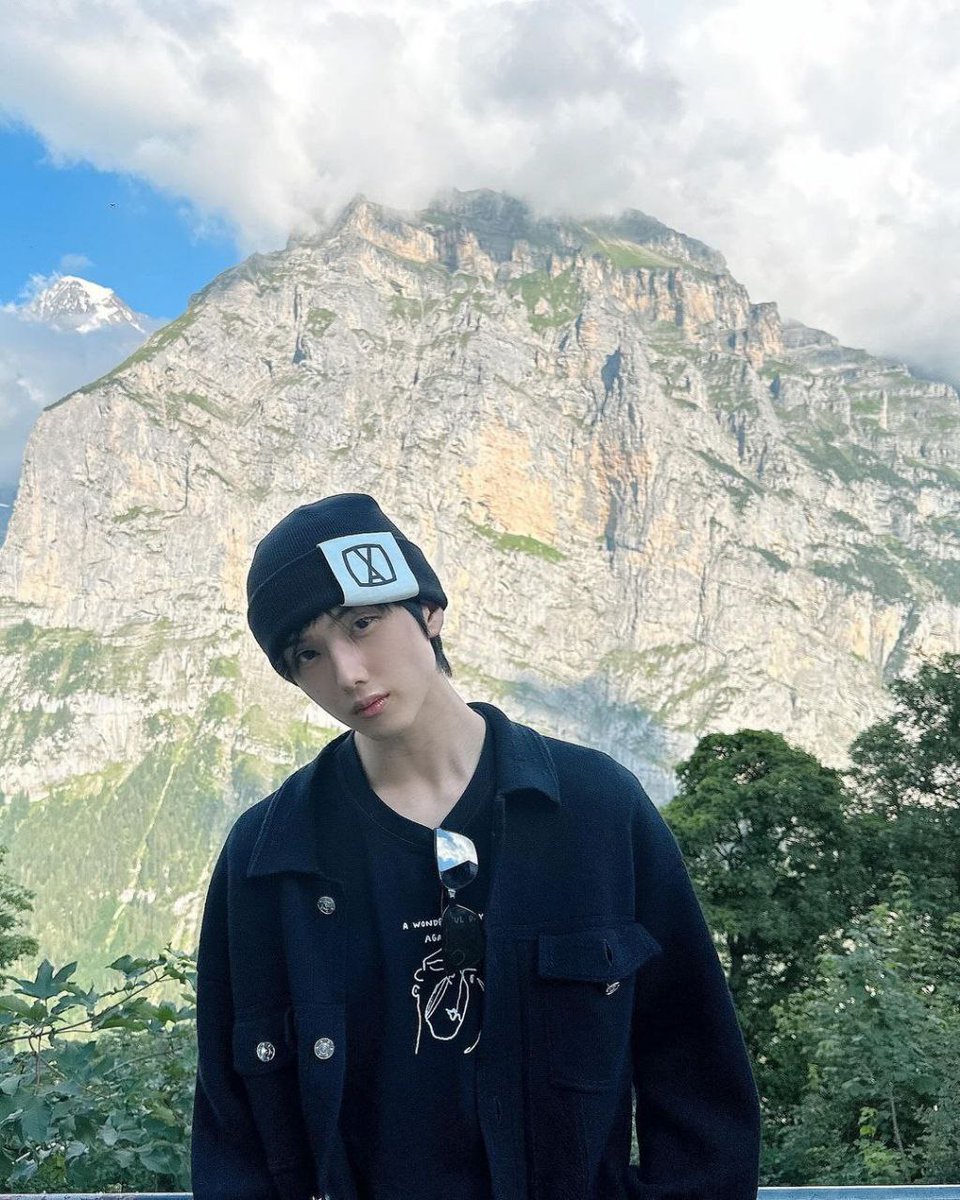 haxbits's tweet image. Selamat malam