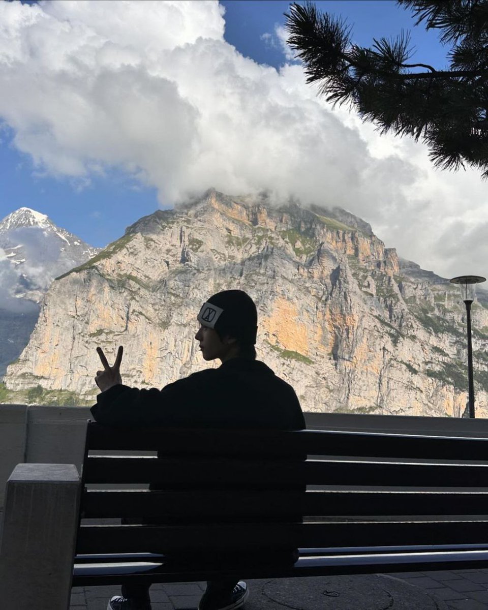 haxbits's tweet image. Selamat malam