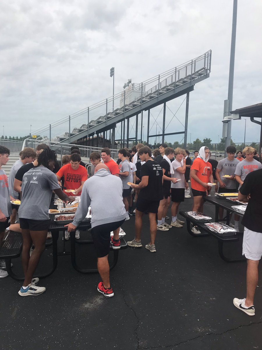 Special thanks to Teardrop Cafe for the end of summer breakfast ! 

See everyone August 12th! 

#GoWarriors
