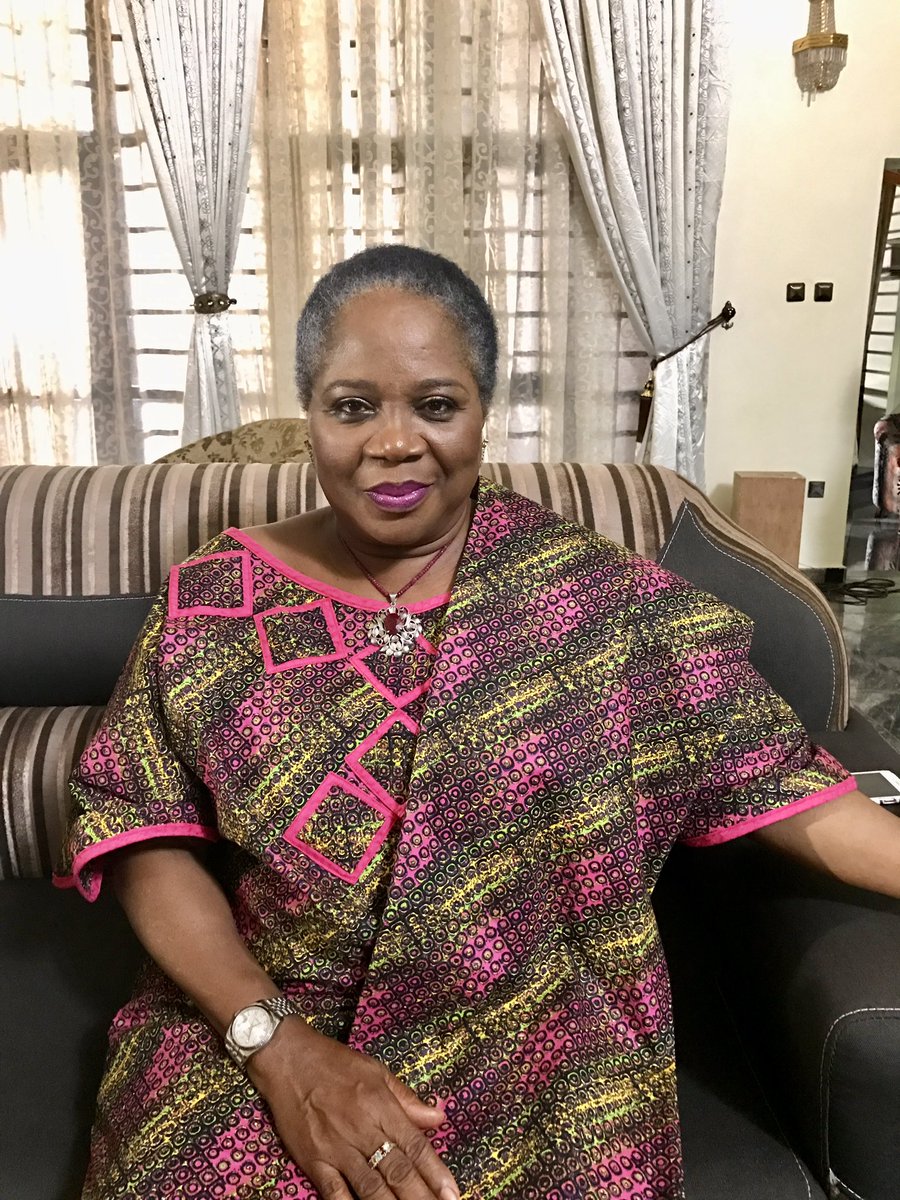 GenevieveNnaji1's tweet image. Today, we mourn the passing of an icon, a legend whose voice and presence have resonated deeply with us all—Onyeka Onwenu.
I’m better at expressing myself through my art. “LionHeart” was born out of a desire to honor and give flowers to the legends that made my childhood…