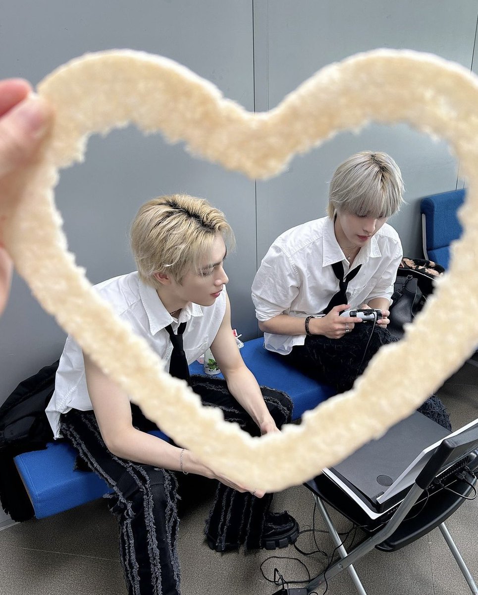 The proverb says, love is the quiet whisper of the heart, a gentle reminder that even in the darkest moments, there is always light. No joke, I'm seriously playing games. 🫨