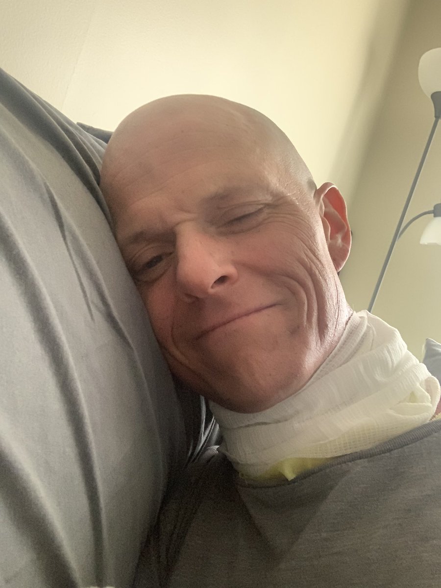 OldManSethus's tweet photo. Day 30. 

We made it y’all. 

I can’t thank everyone who’s seen me through this. Anyone who’s sent messages, been at my mute streams, being supportive in any way. 

I hope y’all know how much it means. 

I’ve still got a road ahead. I need to heal, and it’s gonna take time. 

1/? https://t.co/GifkEoYUIw