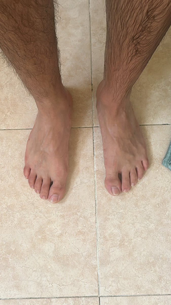 MasterFlorencia's tweet image. Venite a leccare, lunedì mi trovate nelle Marche con un’amico. Chi vuole pagarci?😈😈💸💸
#Travel #sudore #sporco #socks #slave #piedi #PayPal #master #moneymaker #cashmaster #Cash