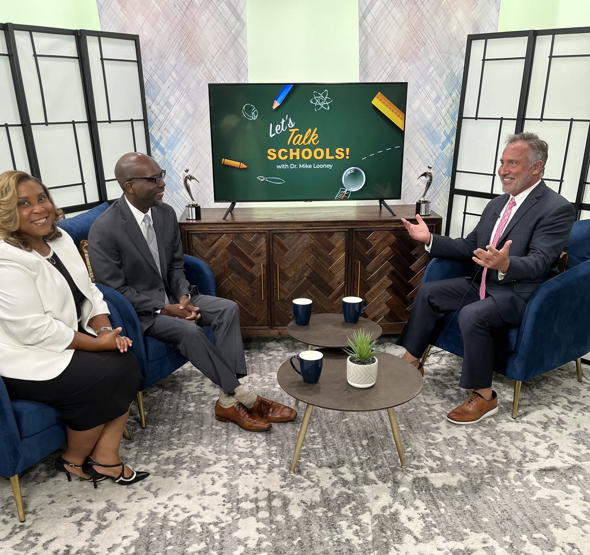 FultonCoSchools's tweet photo. Director of Federal Programs @montygb3ll &amp; Chief Financial Officer @MDereefJr joined @FCSSuptLooney on the set of ‘Let’s Talk Schools’. 23-24 TOTY Elise Kreitner &amp; 24-25 TOTY A.Yvette Life will be ft. on another episode. Both episodes coming soon. #FCSnews #FCSLTSS4 #FCSLTS https://t.co/OM4L7Gf8o9